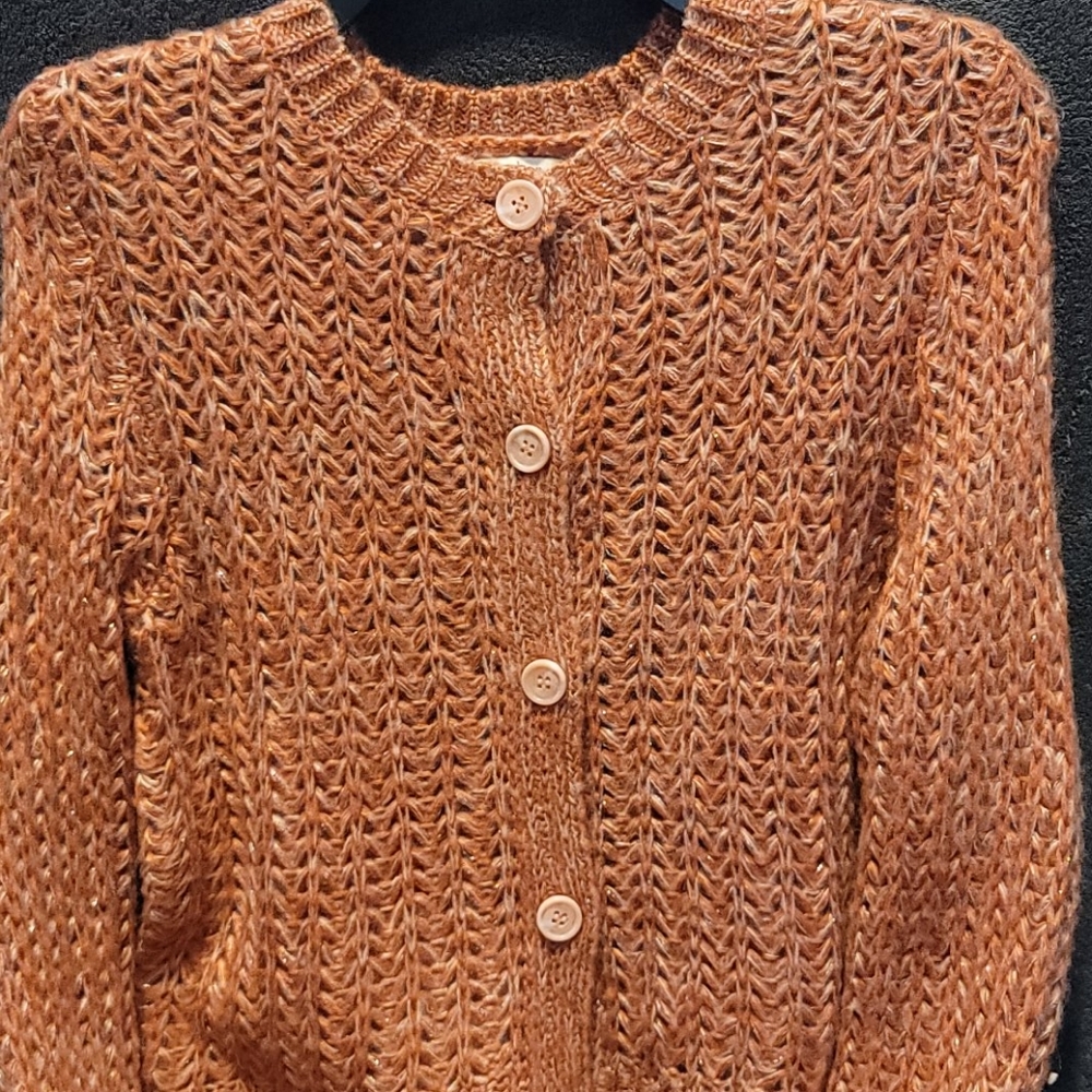 Sweater - Picture 2 of 6